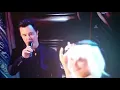 Download Lagu Gwen Stefani sings “let it snow” with Seth MacFarlane!