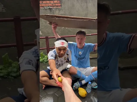 Helping Haaland and Mbappé ❤ #kindness  #soccer#haaland #mbappe