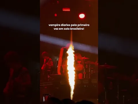 não acredito que ouvi vampire diaries ao vivo 🥹 @mgk #mgk #rockinrio