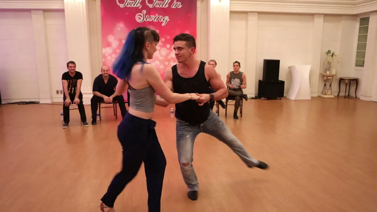 2018 Fall, Fall in Swing - Pro Show J&J - Diego & Toro 01