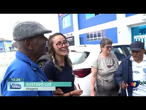 Emoção toma conta de idosos ao unir sonho e paixão pelo Avaí