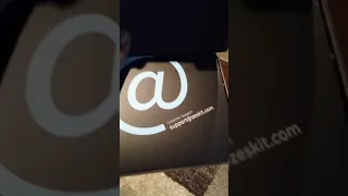Zeskit 8k mi 48gbps cable unboxing