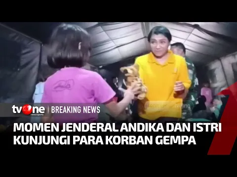 Panglima TNI Datang ke Lokasi Bencana untuk Salurkan Bantuan