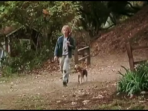 Shiloh (1996) Movie Trailer (Beagle dog)