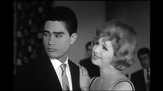 أغنية اجمل صباح عندى لمحرم فؤاد كلمات عبد الوهاب محمد ولحن سيد مكاوى بناء على طلبك ياصديق العمر  أغنية اجمل صباح عندى لمحرم فؤاد كلمات عبد الوهاب محمد ولحن سيد مكاوى بناء على طلبك ياصديق العمر
