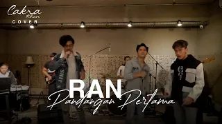Download RAN - Pandangan pertama ( cover with Kevin alfputra \u0026 rifqi ) MP3