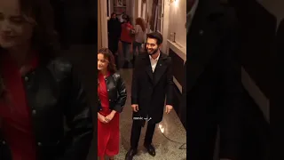 يامور تضحك باريش في الكواليس مسلسل زهور الدم Kançiçekleri Dilbar  يامور تضحك باريش في الكواليس مسلسل زهور الدم Kançiçekleri Dilbar