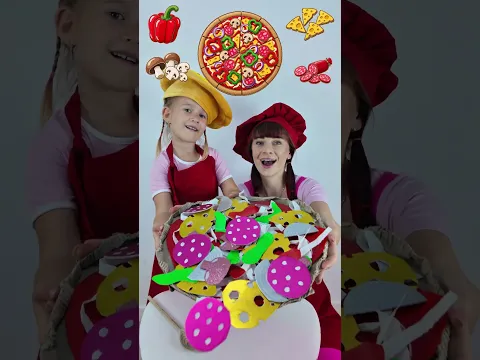 Let’s Make a Paper Pizza! 🍕✂️ | Fun Kids Craft #Shorts