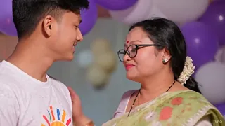 Indian manipuri aunty kissing