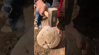 Treasours Hunter تكنيز وسط الصخور 