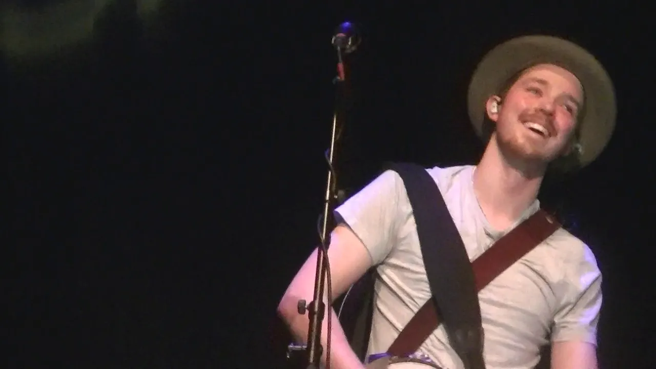 We Banjo 3-Don't Let Me Down live in Milwaukee, WI 3-2-19 We Banjo 3-Don't Let Me Down live in Milwaukee, WI 3-2-19