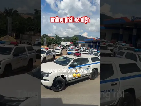 Xe xăng dầu mới toanh