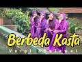 Download Lagu BERBEZA KASTA Versi Sholawat - Cover by. QASIDAH UMMAHAT