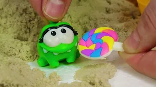 Игрушки Ам Ням и Ам Няша находят яйца-сюрпризы! Что внутри?  ⁨@DiDiTVkids⁩