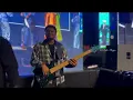 Lagu BASSIST GOES CRAZY IN THIS HIGHLY INTOXICATING MAKOSSA PRAISE🔥🔥🔥🔥🔥