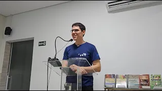 O progresso entre dois planos - Artur Valadares