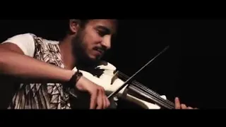 موسيقي وبينا ميعاد دندنها