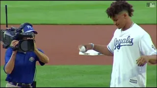 Patrick Mahomes first pitch vs Tom Brady first pitch