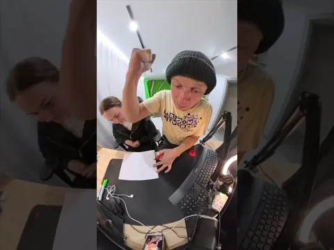 Бой человечков😎