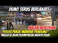 Download Lagu Detik-Detik Mencekam Polisi Pukul Mundur Pendemo menuju Jl Penjompongan Jakarta Pusat