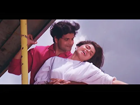 Download MP3 4K VIDEO Song Hum To Hain Love Birds | Abhijeet & Alka Yagnik | Bhagyashree 90s HIT Song