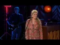 Robert Plant & Alison Krauss Perform “Can’t Let Go” | CMT Crossroads