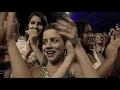 Flordelis - De joelhos/Em fervente oração (DVD FLORDELIS)