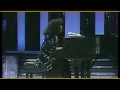 Roberta Flack - Killing Me Softly With His Song (Unknown awards ceremony 1970s)