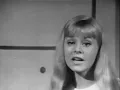 Download Lagu Little Pattie - I Am Gonna Knock On Your Door (1966)