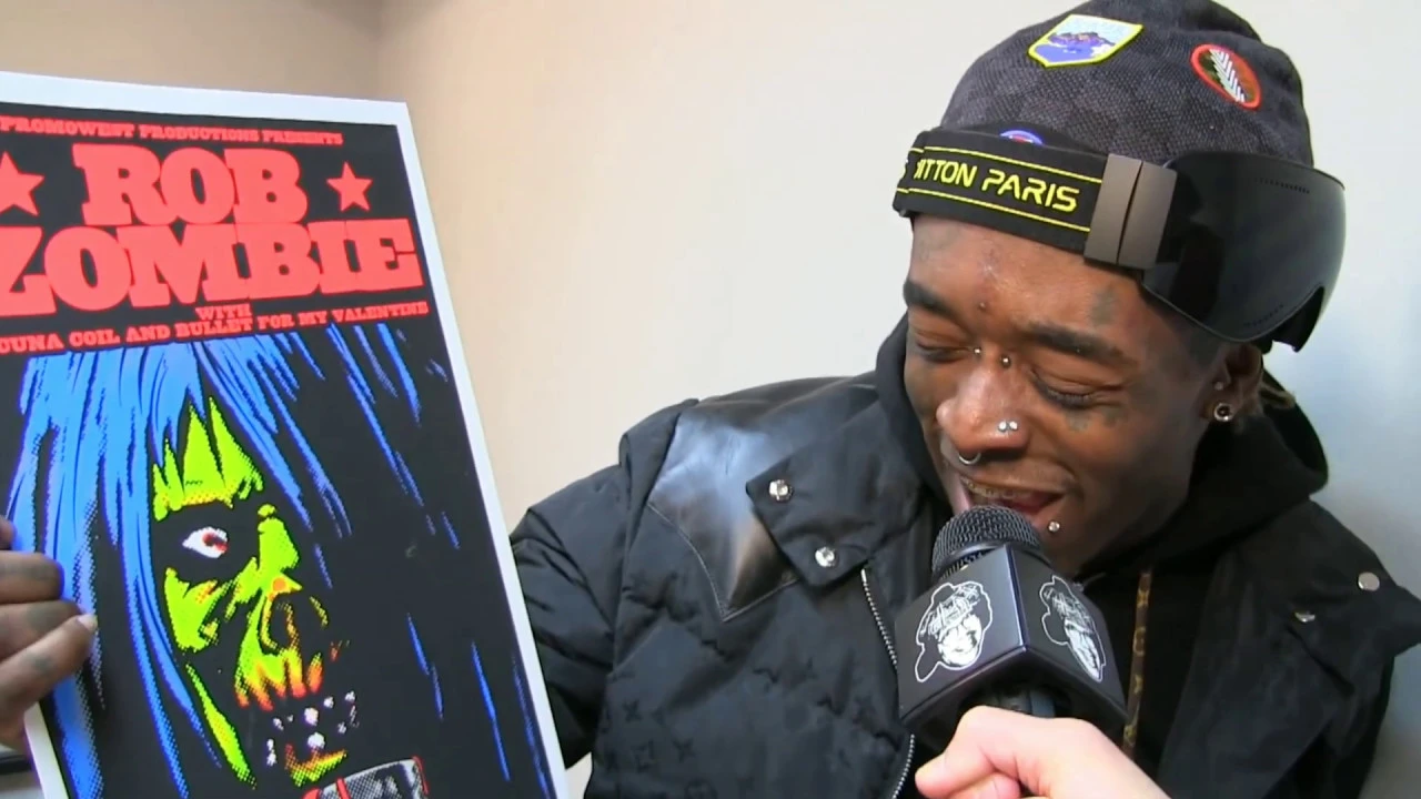 Lil Uzi Vert and his Rob Zombie poster