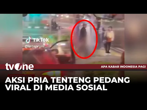 VIRAL, Seorang Pria Menenteng Pedang di Jalan MH Thamrin Jakpus