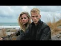 Download Lagu Avril Lavigne - I Wanna Go Back Home (ft. mgk)