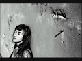 Hindi Zahra - Stand Up