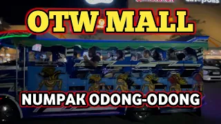 Dewa Gabut Nobar Film Foufo Bareng Umat Gabut dan WU Bangunan Naik Odong-odong Bersama Emak-emak