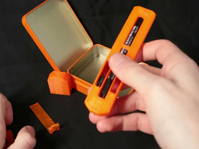 Pen Type D - A 3-in-1 ish Pen that stores 3 Euro/G2 style refills video thumbnail