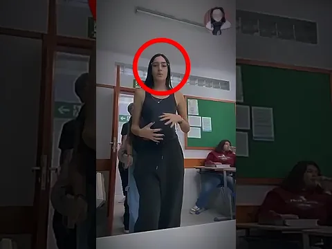 لم يتوقع أحد في الفصل ذلك في نهاية الفيديو! #shorts