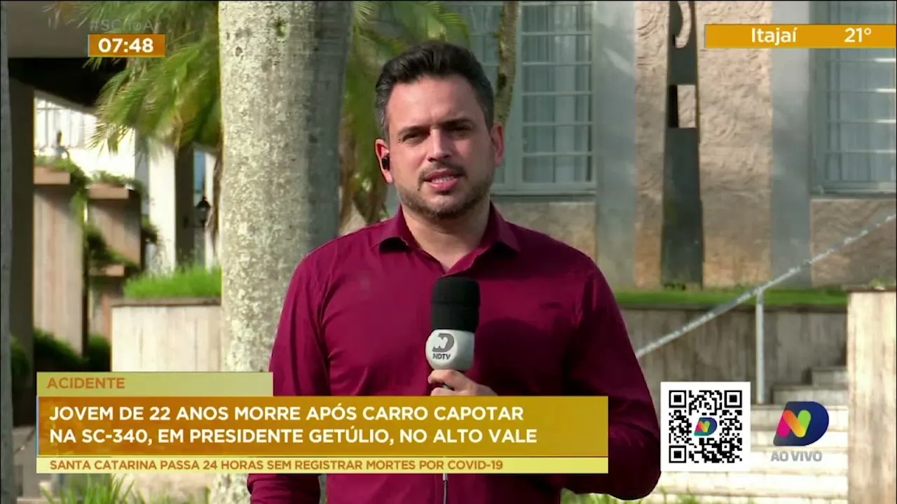 Jovem de 22 anos morre após carro capotar