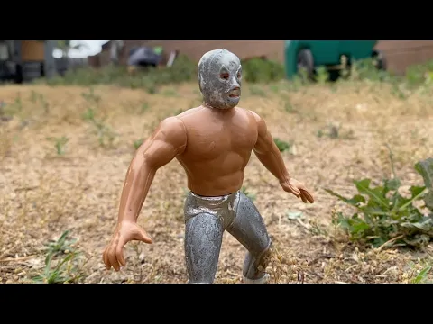 LUCHA LOVE - Official Trailer (2024) Short Rom Com Film - Zander Rice