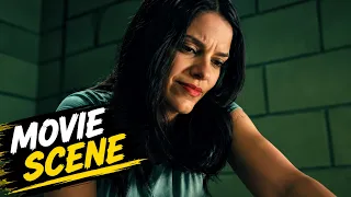 घर में कुछ तो अजीब था, लेकिन असली डरावना सच बाद में सामने आया | Movie Scene