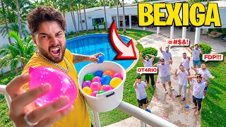 🎈TROLLAGEM 🎈JOGUEI BEXIGA COM ÁGUA NOS MEUS AMIGOS !! 🤣
