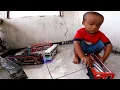 Download Lagu dapat banyak mainan bus telolet basuri bocah sampai joget-joget