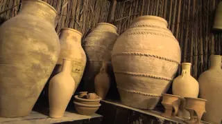 صناعة الفخار في مهرجان قصر الحصن 2015 