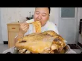 Download Lagu 小伙买羊头炖了五个多小时，直接酥烂脱骨，配2斤炒面，过瘾！【cram阿强】