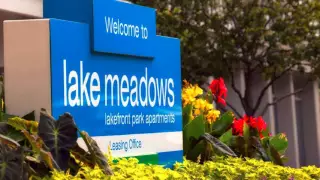 Lake Meadows Apartments Chicago IL