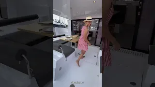 Merry Little Xmas 🎄😍 #yachtTour #boats #yachts #nautistyles #xmas