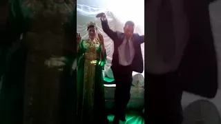 عريس مغربي محيح في ليلة عرسه هههه 
