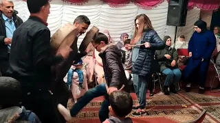 اعراس تازة تازة الاصل والباقي تقاليد 