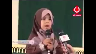 بنت تقراء سورة البقرة بتموت من الضحك 