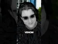 Download Lagu Spider-Man Becomes Venom #spiderman #superheroes #shorts