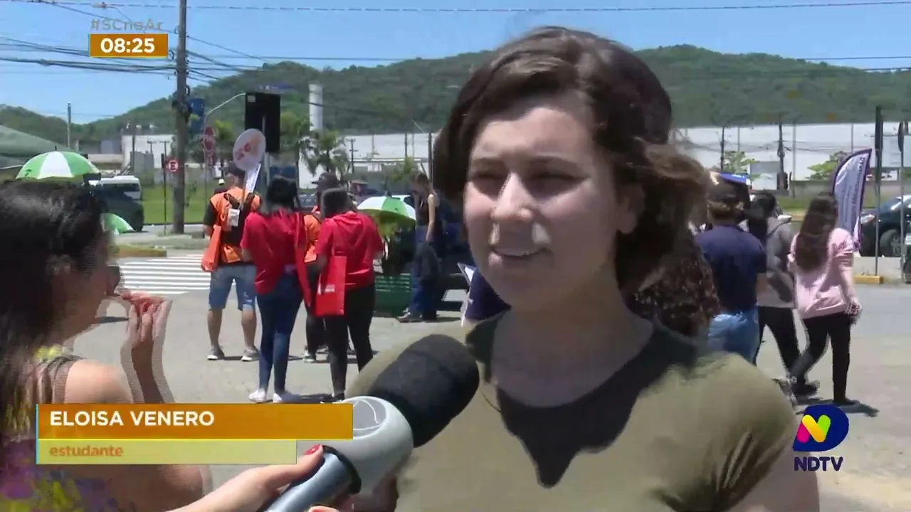 Exame Nacional do Ensino Médio: milhares de estudantes realizam o primeiro dia de prova